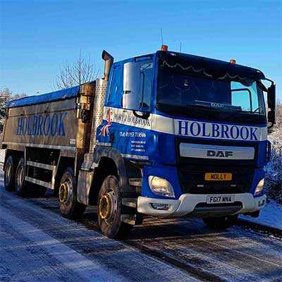 8 wheeler insulated body tipper hire vehicle