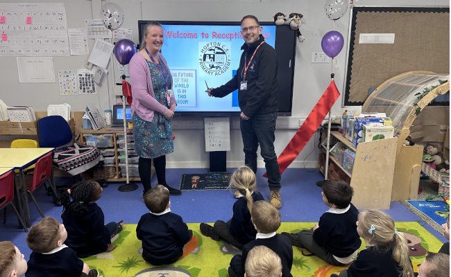 Hopton School children with Rory J Holbrook